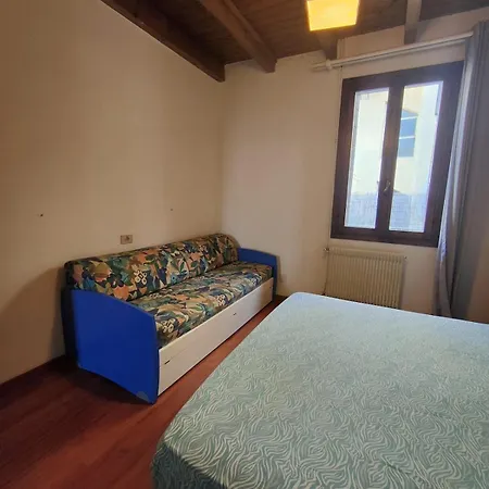 Petronia & Historic Centre *