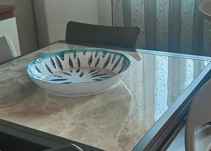 Petronia & Historic Centre